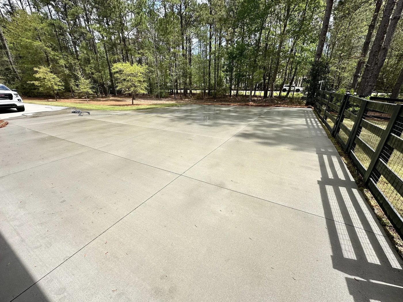 Cleaned driveway in Bluffton